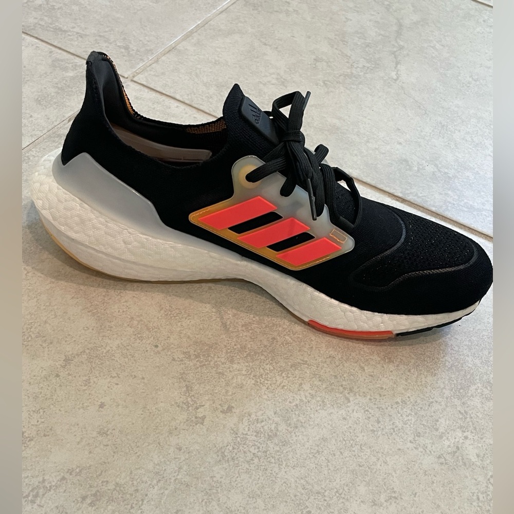 Adidas - Picture 5 of 5